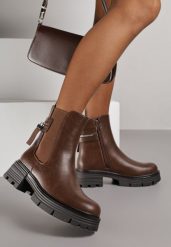 Brązowe Botki Typu Sztyblety na Platformie Ozdobione Aplikacją Nemalea. Brązowe botki damskie Renee, z aplikacjami, z jeansu, street, bez obcasa, na platformie, bez zapięcia. Za 129.99 zł.