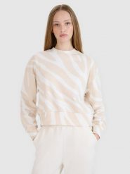 4F Bluza dresowa nierozpinana bez kaptura damska - biała S. Białe bluzy damskie 4F, s, bez wzorów, z bawełny, klasyczne, bez ramiączek, bez kaptura. W wyprzedaży za 99.99 zł.