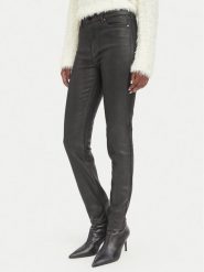 Guess Jeansy W6BA46 D2586 Czarny Skinny Fit. Czarne jeansy damskie Guess, z aplikacjami, z bawełny. Za 614.99 zł.