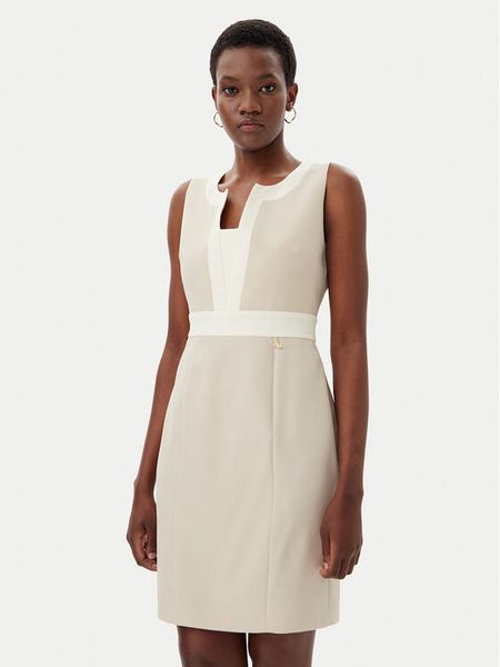 Artigli Sukienka koktajlowa ACAB000933 Beżowy Regular Fit. Brązowe sukienki damskie Artigli, bez wzorów, z syntetyku, wizytowe, bez kołnierzyka, bez ramiączek. Za 249.99 zł.