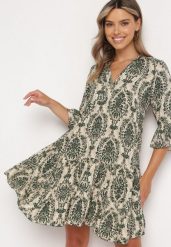 Zielono-Beżowa Bawełniana Rozkloszowana Sukienka z Falbankami Miloa. Zielone sukienki damskie Born2be, na co dzień, na lato, l, bez wzorów, z bawełny, klasyczne, bez kołnierzyka, bez ramiączek, mini, proste. Za 69.99 zł.