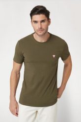 GUESS Zielony t-shirt męski Core Tee Str. Zielone t-shirty męskie Guess, l, z aplikacjami, bez kołnierzyka, bez ramiączek. W wyprzedaży za 84.99 zł.