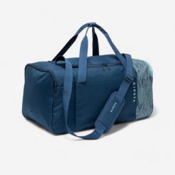 Torba sportowa Kipsta Essential 55 l. Niebieskie torby sportowe męskie Decathlon, bez wzorów, z materiału, na ramię, średnie. Za 69.99 zł.