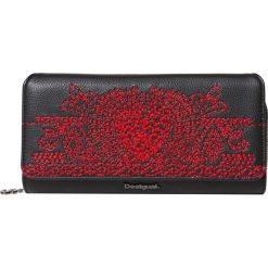 Desigual Beating Heart Maria Portfel Czarny Czerwony. Czarne portfele damskie Desigual, z materiału. Za 274.95 zł.