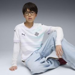 Młodzieżowa koszulka wyjazdowa reprezentacji Islandii kobiet 2025 PUMA. Biała bluzki damskie Puma, m, bez wzorów, młodzieżowe, bez kołnierzyka, bez ramiączek. Za 329.00 zł.