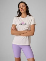 4F T-shirt regular z nadrukiem damski - biały L. Białe t-shirty damskie 4F, l, bez wzorów, z bawełny, wakacyjne, bez kołnierzyka, bez ramiączek. W wyprzedaży za 39.99 zł.
