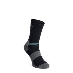 Skarpety biegowe Inov-8 Active High. Czarne skarpetki damskie Inov-8, bez wzorów. Za 60.99 zł.