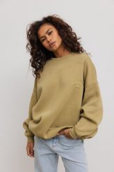 Bluza damska o kroju oversize z HAFTEM w kolorze LIMONKA - CRAFT-UNI. Zielone bluzy damskie Marsala, m, bez wzorów, z bawełny, klasyczne, bez ramiączek, bez kaptura. Za 349.90 zł.