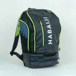 Plecak pływacki Nabaiji 900 27 l. Czarne plecaki męskie NABAIJI, bez wzorów, sportowe. Za 129.99 zł.