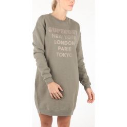 SuperDry Sukienka Brązowy. Brązowe sukienki damskie Superdry, xxs, bez wzorów, z bawełny, bez kołnierzyka, bez ramiączek. Za 421.95 zł.