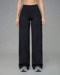 Legginsy Straight Softform™ - Czarny. Czarne legginsy damskie JOY STUDIO, bez wzorów, z materiału. Za 235.00 zł.