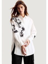 Desigual Koszula Orchid Lacroix 26SWCW29 Biały Oversize. Białe koszule damskie Desigual, m, bez wzorów, z bawełny, bez kołnierzyka, bez ramiączek. Za 429.99 zł.