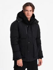 Zimowa kurtka męska z odpinanym kapturem i kieszeniami cargo - czarna V3 OM-JAHP-0152 - XL. Czarne kurtki męskie Ombre Clothing, na zimę, m, bez wzorów. W wyprzedaży za 259.99 zł.