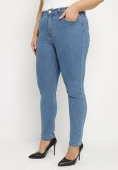 Niebieskie Klasyczne Jeansy o Kroju Slim Regular Nalasin. Niebieskie jeansy damskie Born2be, bez wzorów, z jeansu, eleganckie. Za 59.99 zł.
