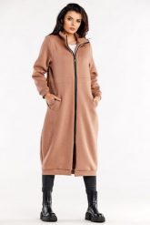 Długa bluza z kołnierzem zapinana na zamek beż. Bluzy damskie Infinite You, l, bez wzorów, z materiału, eleganckie, bez ramiączek, bez kaptura. Za 319.00 zł.