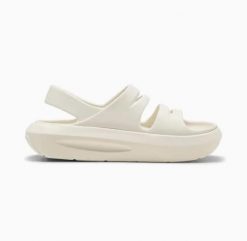 Sandały PUMA Flatter Beżowe. Brązowe sandały damskie Puma, bez wzorów, z materiału, bez obcasa, bez zapięcia. Za 158.95 zł.
