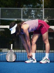 4F Buty do tenisa FORCEPOINT damskie - białe 38. Białe obuwie sportowe damskie 4F, bez wzorów, bez zapięcia, tenisowe. Za 349.99 zł.