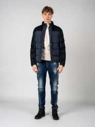 Geox Kurtka "Terence" | M2629A TC160 | Mężczyzna | Niebieski, Granatowy. Niebieskie kurtki męskie Geox, m, bez wzorów, z poliesteru, eleganckie, bez kaptura. W wyprzedaży za 499.00 zł.