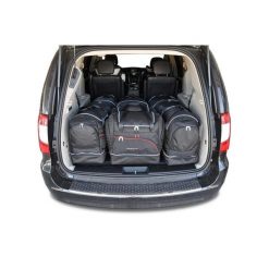 Torby Do Bagażnika Lancia Voyager 2011-2016 7Szt Kjust. Czarne torby podróżne damskie KJUST, bez wzorów. Za 2,107.00 zł.