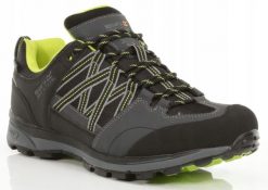 Męskie buty trekkingowe Samaris Low II RMF540. Czarne trekkingi męskie Regatta, na zimę, z gumy, bez zapięcia. Za 249.99 zł.
