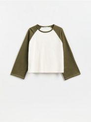 Bawełniana bluza boxy - jasny zielony. Zielone bluzy damskie Reserved, l, bez wzorów, z bawełny, bez ramiączek, bez kaptura. Za 79.99 zł.