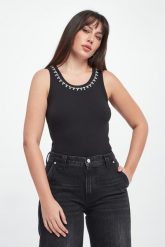 Top damski z cyrkoniami Taina JOOP!. Topy damskie JOOP!, s, bez wzorów, bez kołnierzyka, bez ramiączek. Za 359.00 zł.