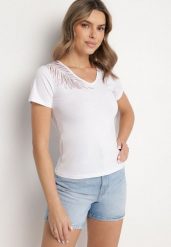 Biały Bawełniany T-shirt z Dekoltem w Serek z Cyrkoniową Aplikacją Nirivale. Białe t-shirty damskie Born2be, l, z aplikacjami, z bawełny, eleganckie, bez kołnierzyka, bez ramiączek. Za 34.99 zł.