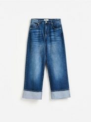 Jeansy wide leg z podwinięciem - niebieski. Niebieskie jeansy damskie Reserved, bez wzorów, z bawełny. Za 199.99 zł.