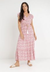 Biało-Czerwona Sukienka z Paskiem Phenaleia. Czerwone sukienki damskie Born2be, l, bez wzorów, ze skóry, boho, bez kołnierzyka, bez ramiączek, maxi. Za 29.99 zł.