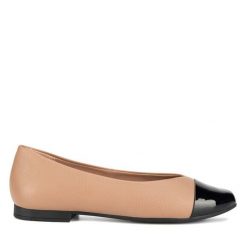 Baleriny Lasocki. Brązowe balerinki damskie Lasocki, bez wzorów, bez obcasa, bez zapięcia. Za 149.99 zł.
