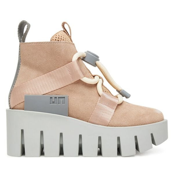 Trzewiki United Nude. Czerwone botki damskie United Nude, bez wzorów, bez obcasa, na koturnie, bez zapięcia. Za 979.99 zł.