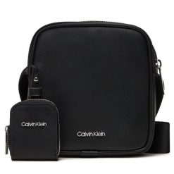 Saszetka Calvin Klein. Czarne saszetki i nerki męskie Calvin Klein, małe. Za 219.99 zł.