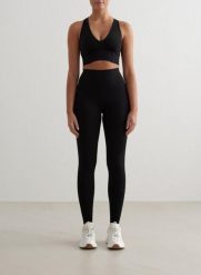 Damskie legginsy z wysokim stanem, squat proof, modelujące Sculpting Fit czarne. Czarne legginsy damskie Aim'n, bez wzorów, z lycry. Za 424.00 zł.