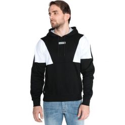 Lacoste Bluza Czarny. Czarne bluzy męskie Lacoste, xxl, bez wzorów, z bawełny, bez ramiączek, bez kaptura. Za 533.95 zł.