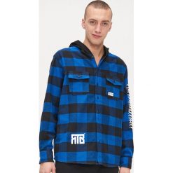 Koszula oversize z kapturem - Niebieski. Niebieskie koszule męskie Cropp, l, bez wzorów, bez kołnierzyka, bez ramiączek. Za 99.99 zł.
