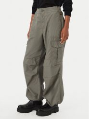 G-Star Raw Spodnie materiałowe D29375-D387 Zielony Loose Fit. Zielone spodnie materiałowe damskie G-Star Raw, bez wzorów, z bawełny, retro. Za 458.99 zł.