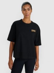 4F T-shirt oversize z nadrukiem damski - czarny S. Czarne t-shirty damskie 4F, s, bez wzorów, z bawełny, klasyczne, bez kołnierzyka, bez ramiączek. W wyprzedaży za 39.99 zł.