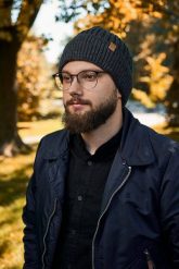 Męska czapka zimowa beanie Brødrene cz12 c. szary 9929. Szare czapki męskie na zimę, bez wzorów, z materiału. Za 24.71 zł.