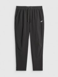 4F Spodnie do biegania szybkoschnące męskie - czarne M. Czarne spodnie sportowe męskie 4F, m, bez wzorów, do biegania. Za 229.99 zł.