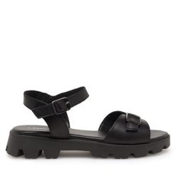 Sandały Lasocki. Czarne sandały damskie Lasocki, bez wzorów, bez obcasa, na płaskiej podeszwie, bez zapięcia. Za 119.99 zł.