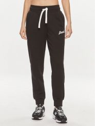 Puma Spodnie dresowe Ess+ Script 679350 Czarny Regular Fit. Czarne spodnie dresowe damskie Puma, bez wzorów, z bawełny. Za 139.99 zł.
