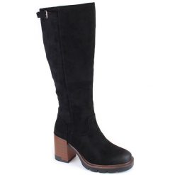 Zamszowe kozaki damskie na obcasie i platformie czarne Vinceza 58106. Czarne kozaki damskie VINCEZA, bez wzorów, z zamszu, bez obcasa, na obcasie, bez zapięcia. Za 167.99 zł.