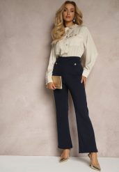 Granatowo-Beżowy Kombinezon z Koszulową Górą Zdobiony Wiązaniem i Eleganckimi Guzikami Eliti. Niebieskie sukienki damskie Renee, do pracy, l, z aplikacjami, biznesowe, bez kołnierzyka, bez ramiączek, koszulowe. Za 139.99 zł.