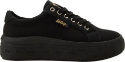 Lee Cooper Buty damskie Lee Cooper czarne LCW-26-44-4475LA 39. Czarne obuwie sportowe damskie Lee Cooper, bez wzorów, bez zapięcia. Za 118.78 zł.