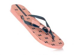 Klapki japonki damskie sportowe Ipanema. Czerwone klapki damskie Ipanema, na lato, bez wzorów, z materiału, sportowe, bez obcasa, bez zapięcia. Za 35.00 zł.