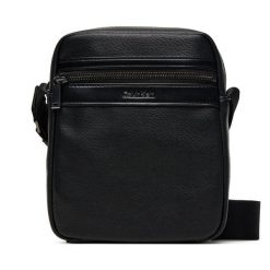 Saszetka Calvin Klein. Czarne saszetki i nerki męskie Calvin Klein, bez wzorów. Za 229.99 zł.