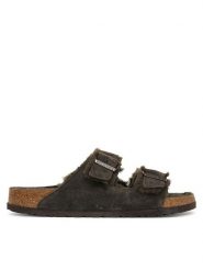 Birkenstock Klapki Arizona Shearling 1020566 Brązowy. Brązowe klapki męskie Birkenstock, bez wzorów, ze skóry, bez zapięcia. Za 749.99 zł.