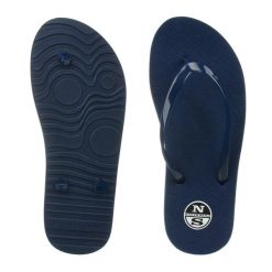 Klapki japonki basenowe Sandy Elemental. Niebieskie klapki męskie North Sails, bez wzorów, z gumy, bez zapięcia. Za 149.99 zł.