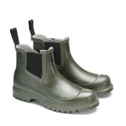 Kalosze turystyczne damskie Superga 798 Rubber Boots. Zielone kalosze damskie Superga, bez wzorów, bez zapięcia. Za 239.00 zł.