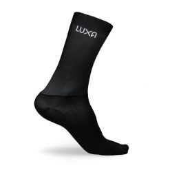 Skarpetki Kolarskie Luxa Aero. Czarne skarpety męskie LUXA, bez wzorów, z elastanu. Za 139.00 zł.